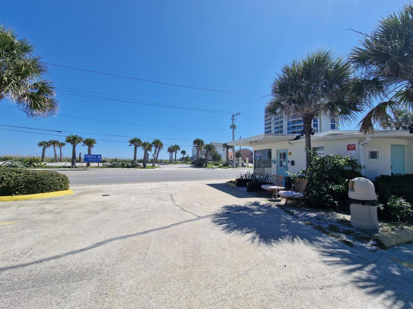 Ocean Holiday Motel Daytona Beach Exterior photo
